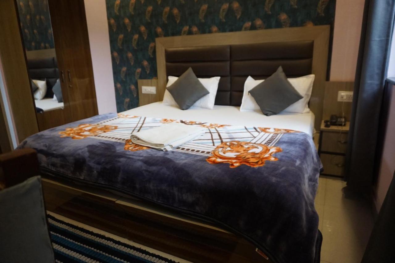 Hotel Kaanha Residency Inn By Shree Krishna Hospitality Rishīkesh 외부 사진